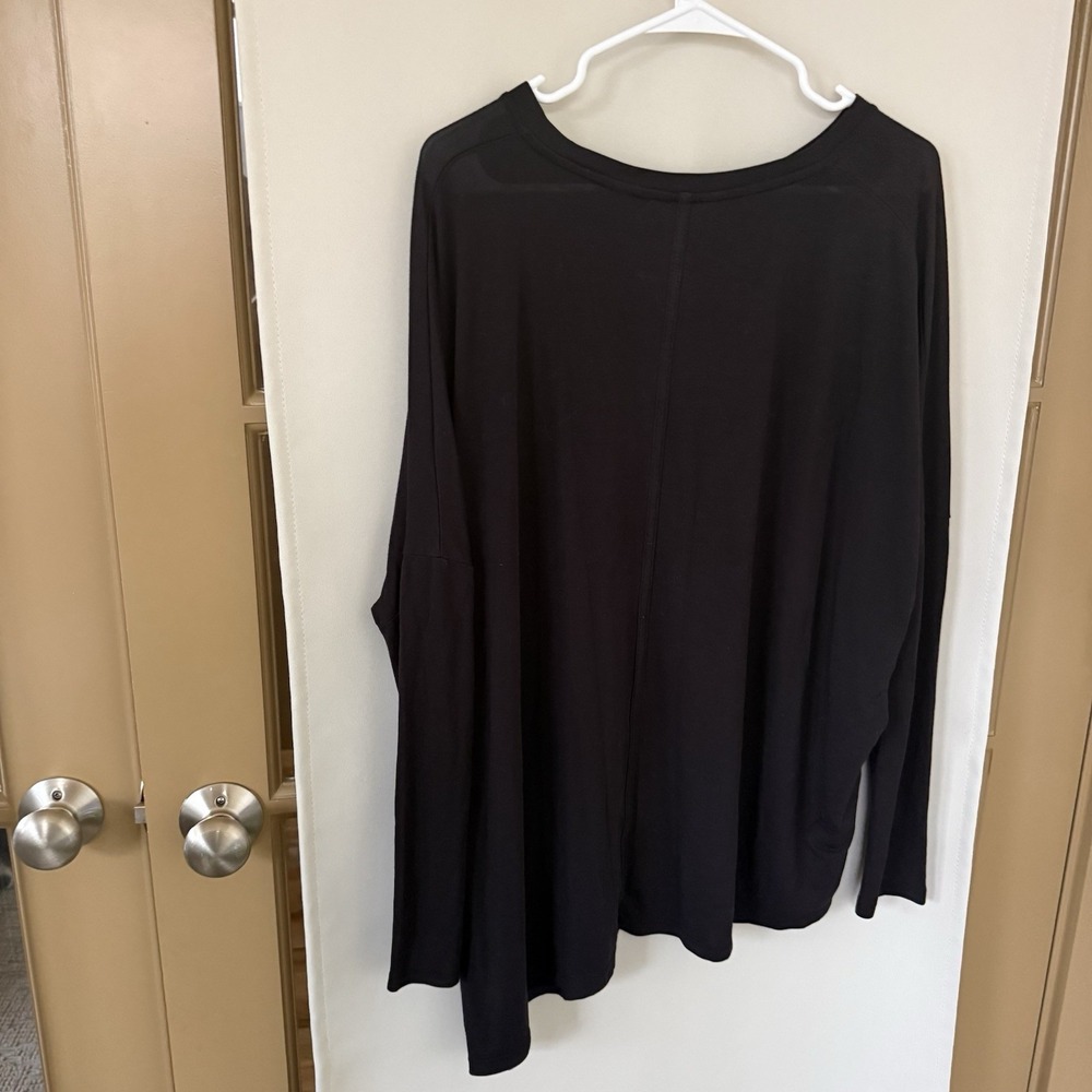 Athleta‎ Womens Medium Black Oversized Long Sleeve Crewneck T-Shirt Athleisure - Picture 4 of 8
